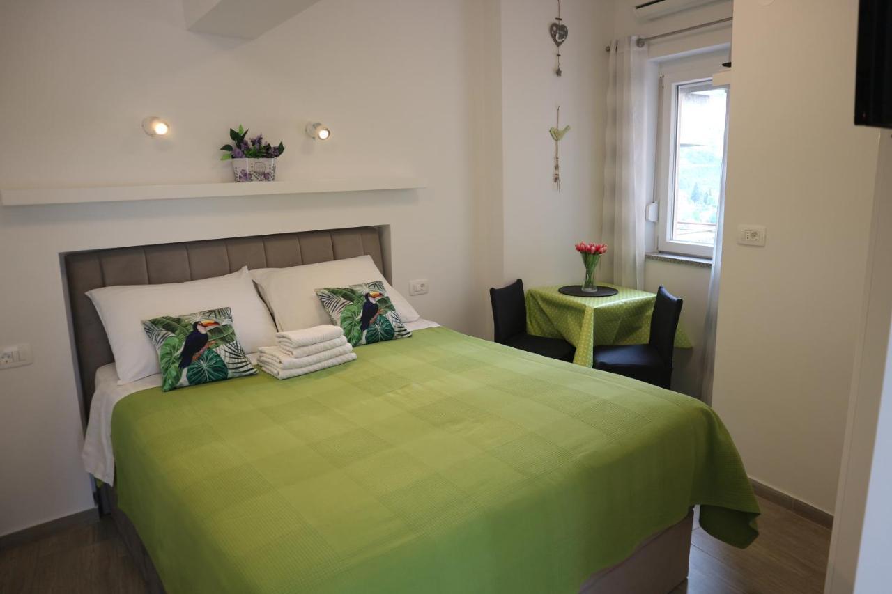 Apartments Komel Opatija Exteriör bild