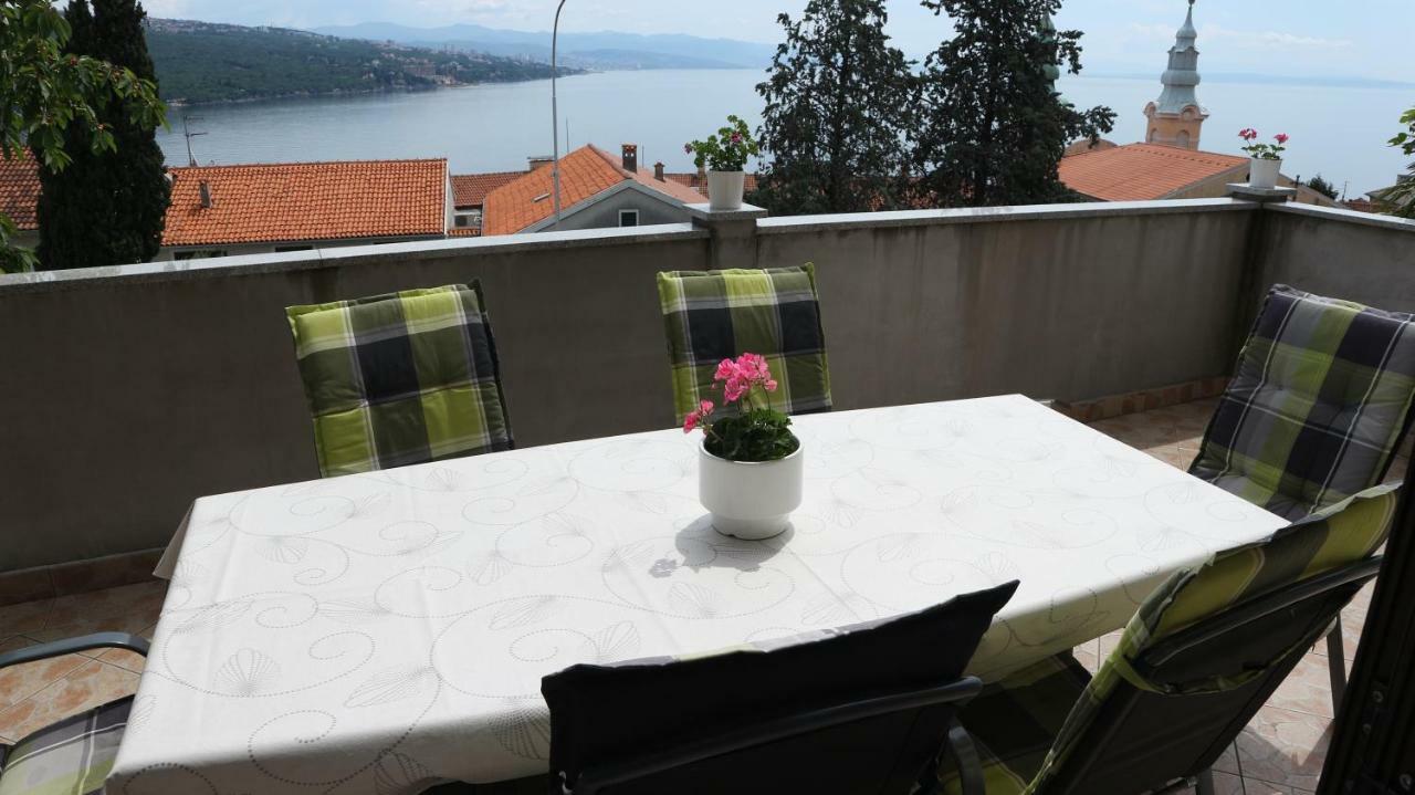 Apartments Komel Opatija Exteriör bild